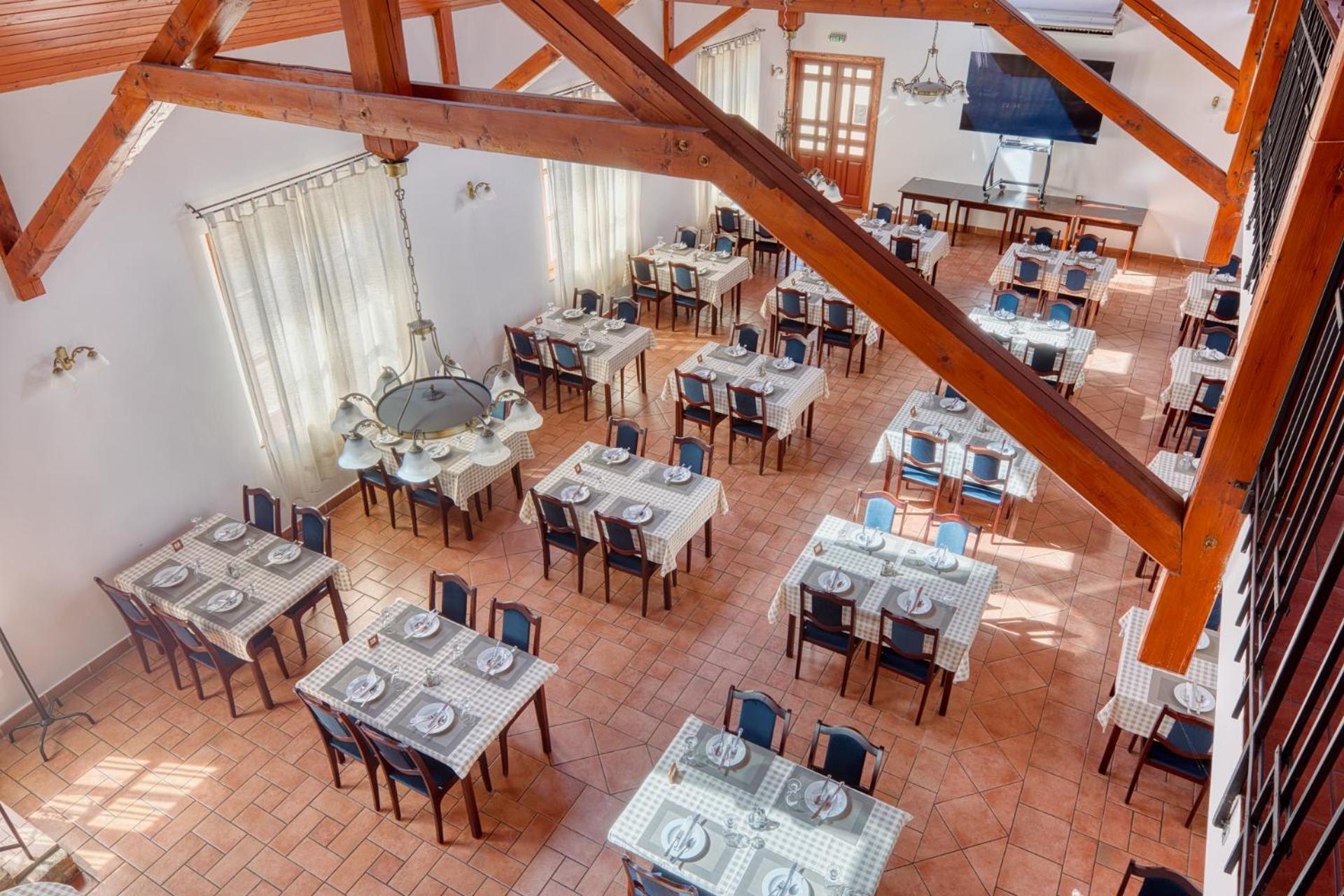 100 Eves Fogado Bed and Breakfast Szatymaz Εξωτερικό φωτογραφία