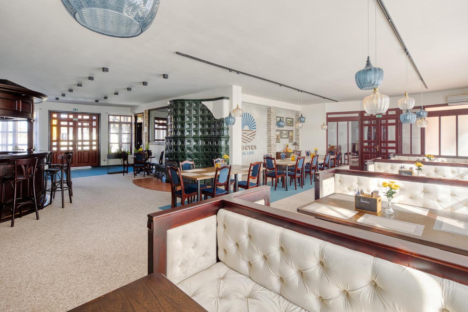 100 Eves Fogado Bed and Breakfast Szatymaz Εξωτερικό φωτογραφία