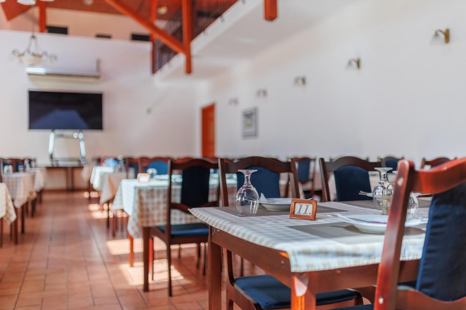 100 Eves Fogado Bed and Breakfast Szatymaz Εξωτερικό φωτογραφία