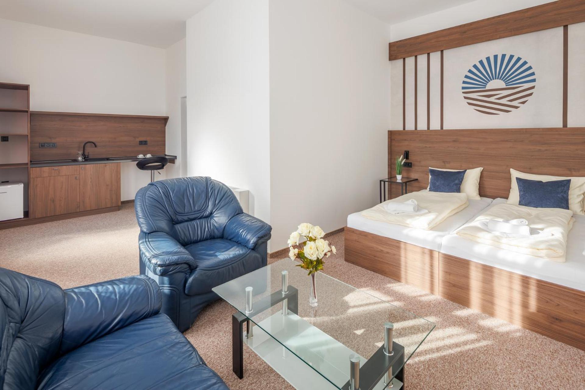 100 Eves Fogado Bed and Breakfast Szatymaz Εξωτερικό φωτογραφία